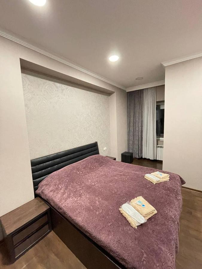 טביליסי Elegant Modern Apartment מראה חיצוני תמונה